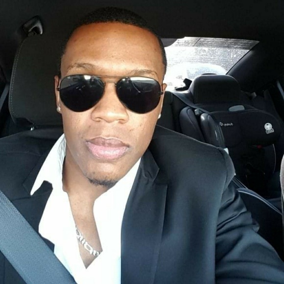 Meet your Posher, King - Picture 1 of 1